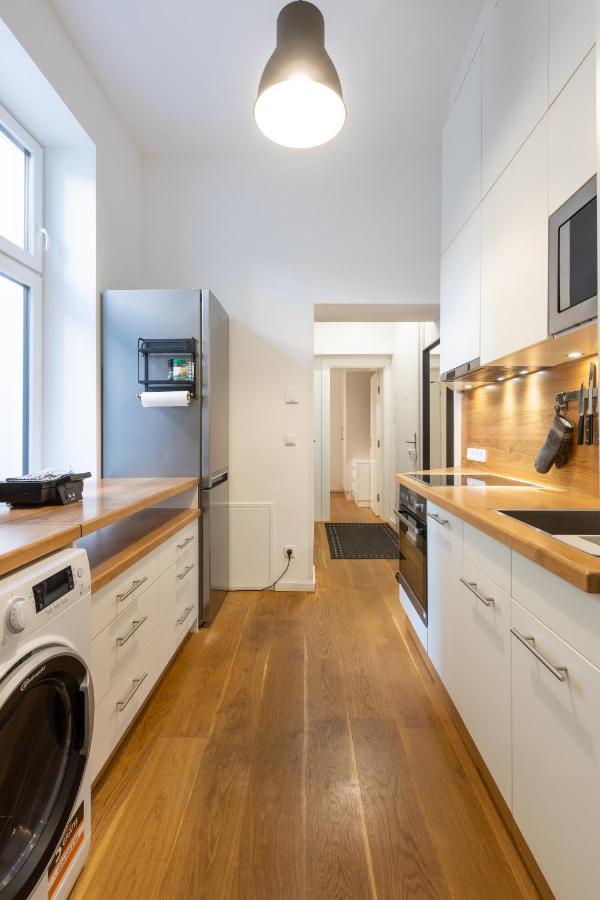 Cozy Apartment, 2 Private Terraces, 8 Min To City Center 비엔나 외부 사진