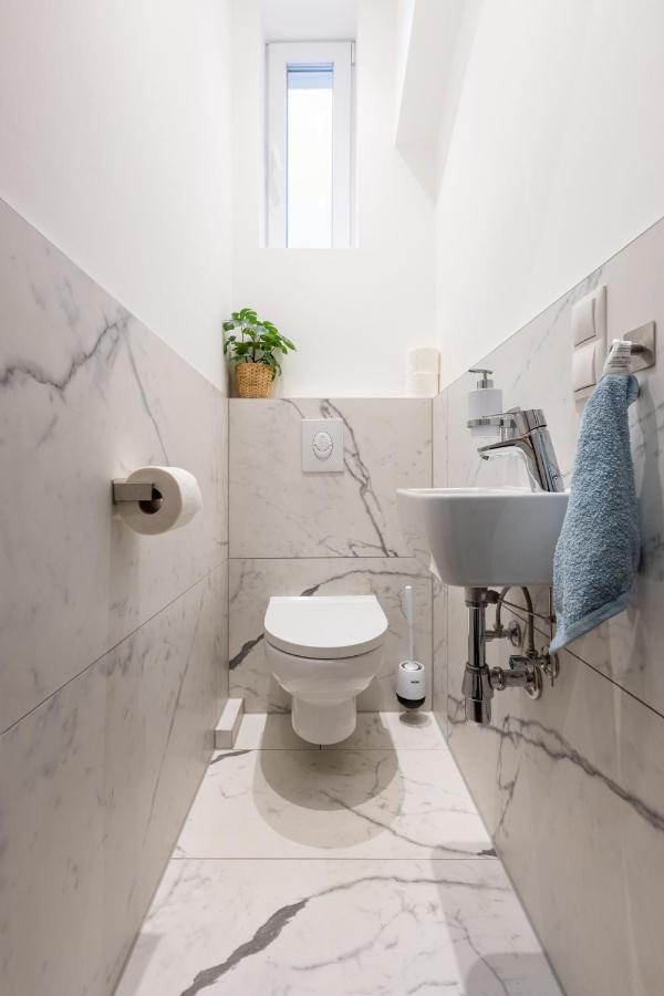 Cozy Apartment, 2 Private Terraces, 8 Min To City Center 비엔나 외부 사진